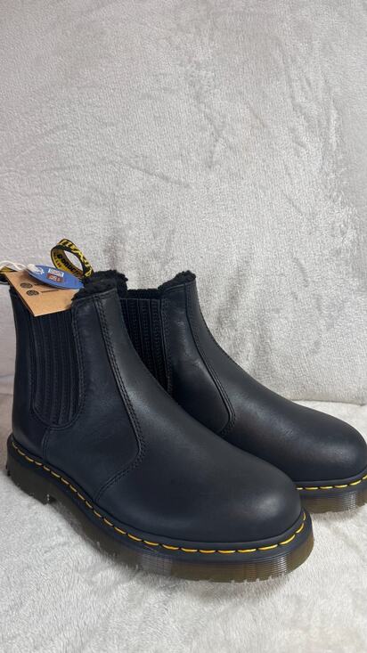 Dr. Martens Shoes - Dr. Doc Martens DM's NEW Chelsea Boots Womens 9 Black Leather Pull On 2976 Men 8